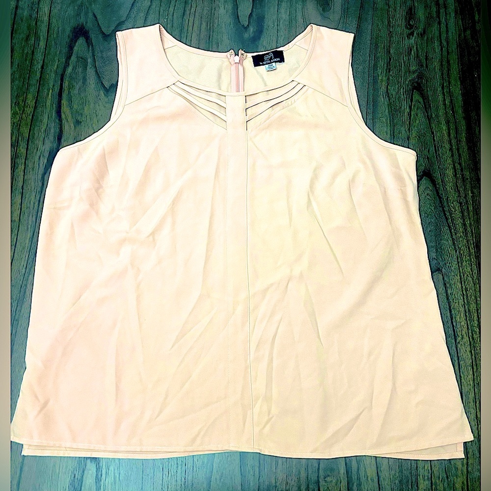 Seth Aaron Sleeveless Blouse. Size 20W